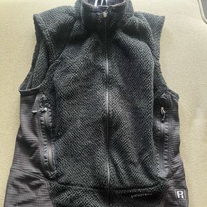 Patagonia fleece vest